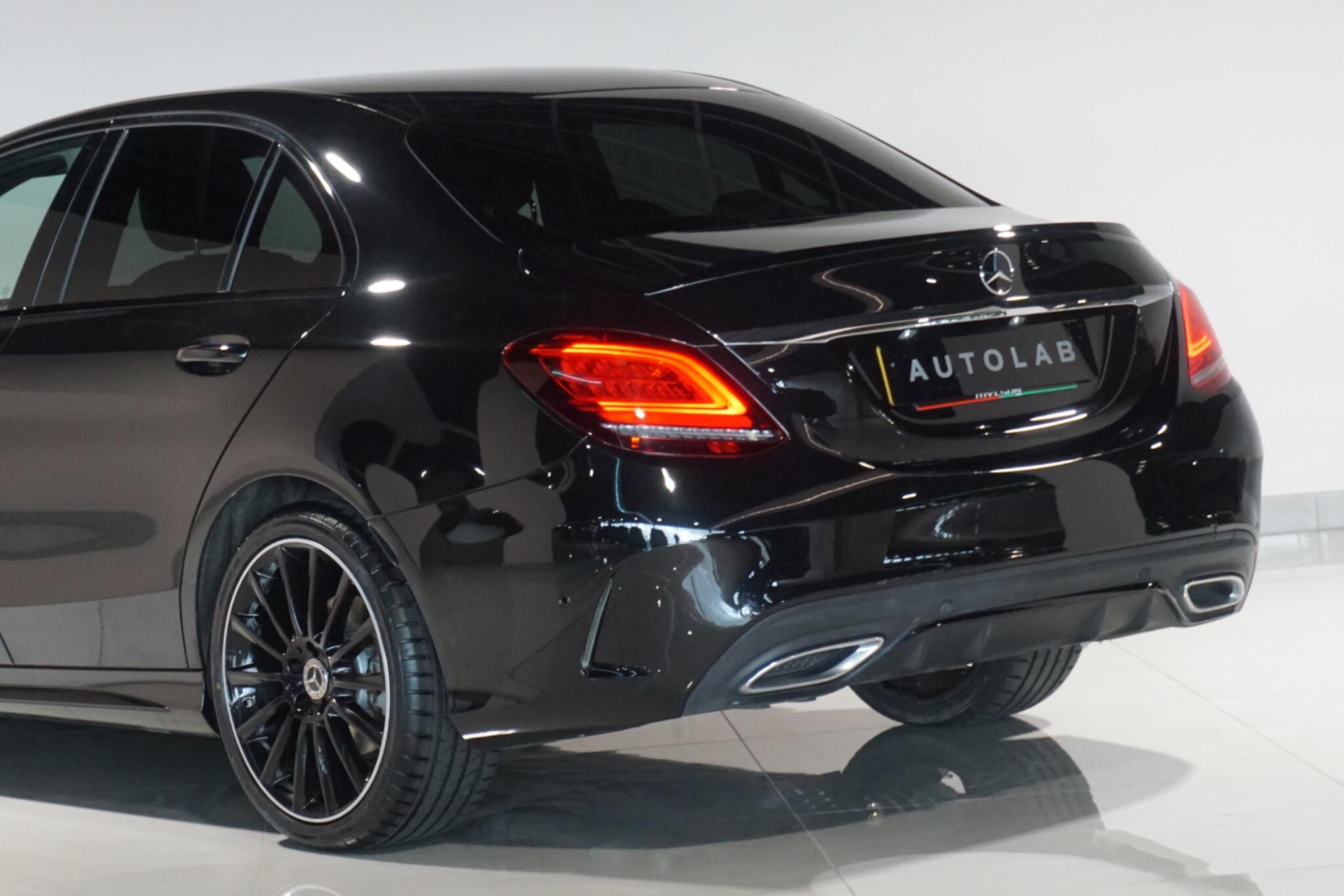 Mercedes-Benz C Class 2.0 C220d AMG Line Night Edition (Premium) Saloon 4dr Diesel G-Tronic+ Euro 6 (s/s) (194 ps)